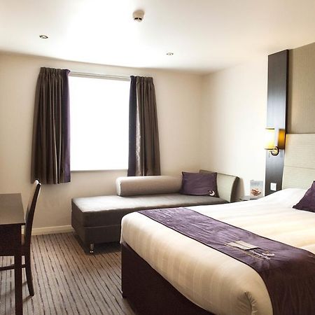 Premier Inn Falkirk - Larbert Exteriér fotografie