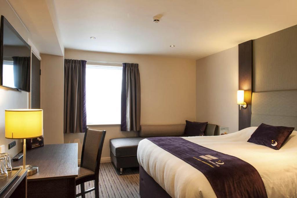 Premier Inn Falkirk - Larbert Exteriér fotografie