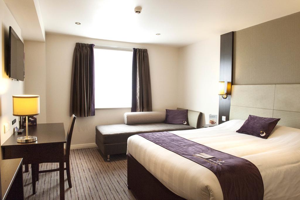 Premier Inn Falkirk - Larbert Exteriér fotografie