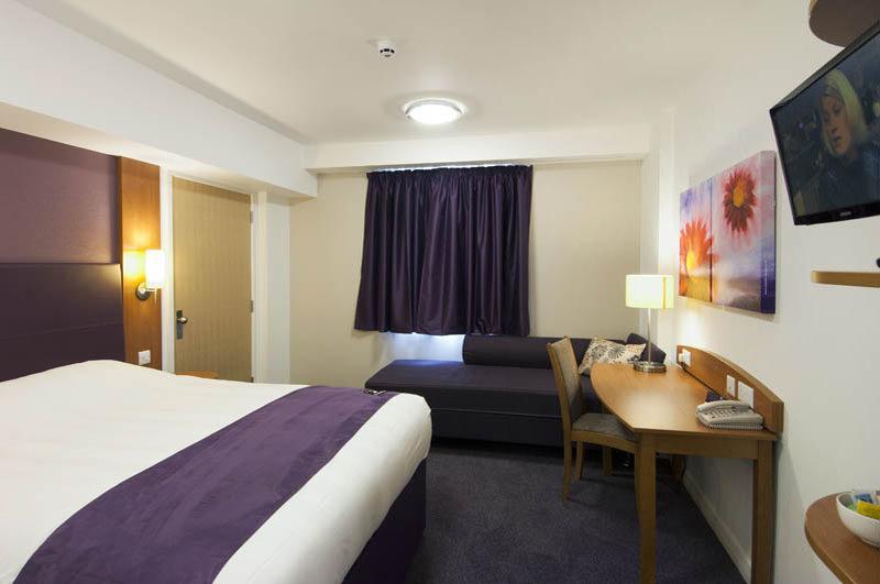 Premier Inn Falkirk - Larbert Exteriér fotografie